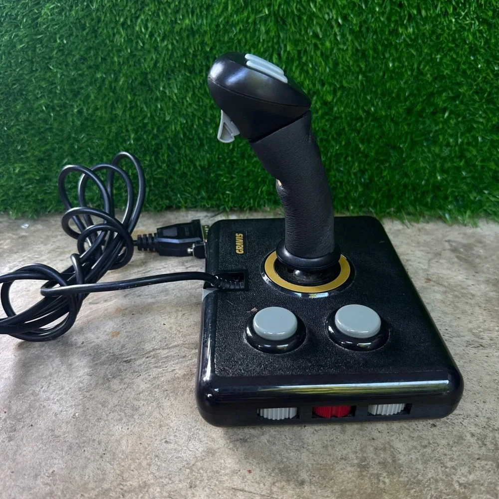 Vintage 90s Gravis Analog Pro Joystick IBM PC Retro Gaming Controller Black